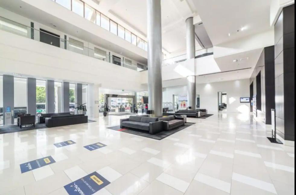 Luxury Apartment & Ocean View In Surfers Paradise Guldkusten Exteriör bild