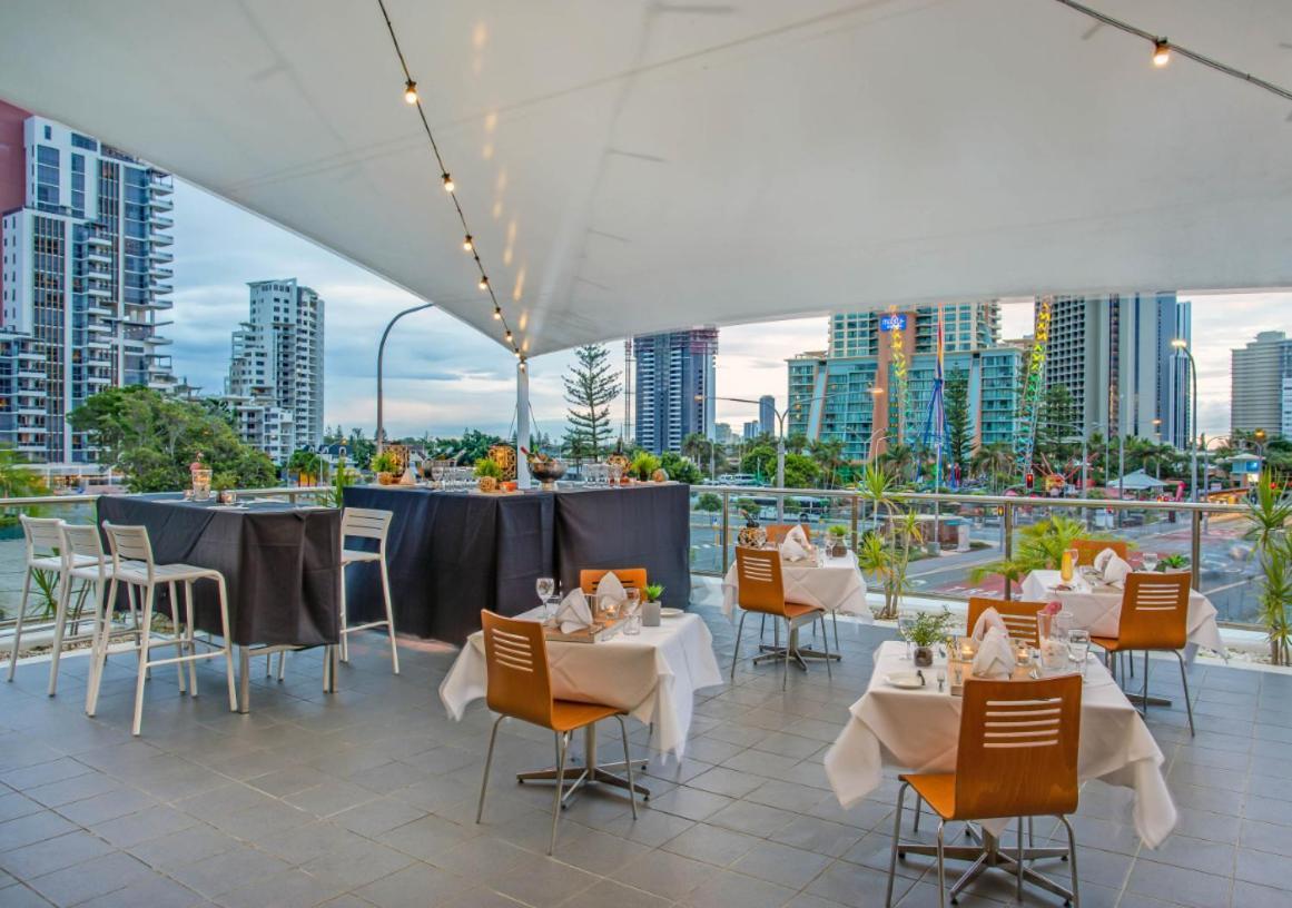 Luxury Apartment & Ocean View In Surfers Paradise Guldkusten Exteriör bild