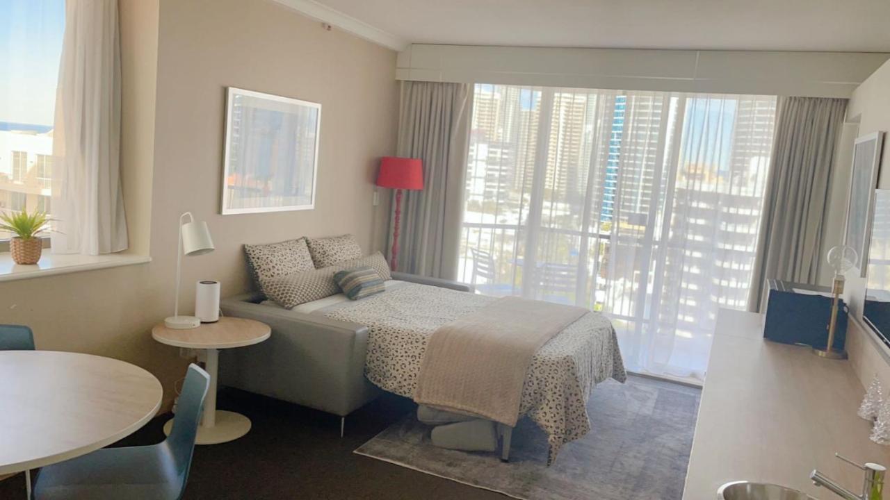 Luxury Apartment & Ocean View In Surfers Paradise Guldkusten Exteriör bild
